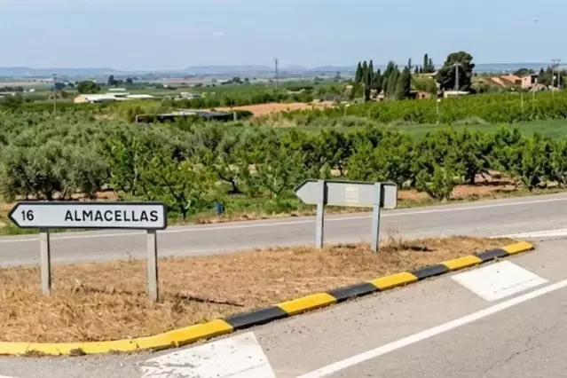 Aragó torna a senyalitzar ‘Almacellas’ en carreteres