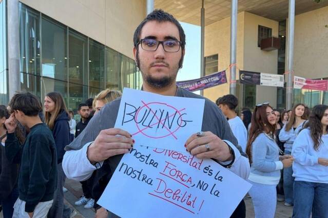 Clam estudiantil contra assetjaments escolars com el d’Almacelles