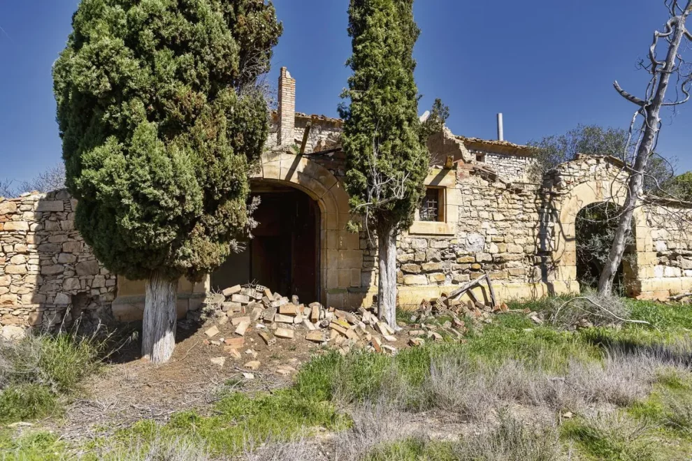 Cultura encarrega el projecte per evitar l’ensorrament de Cal Macià