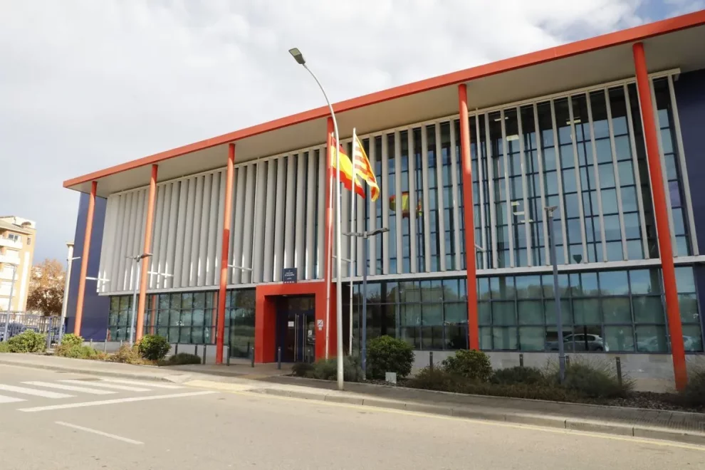 Detingut un fisioterapeuta acusat de tocaments a diverses clientes