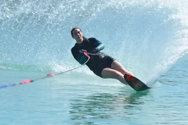 El Lleida Ski & Wake arrasa al Català de 2Llacs