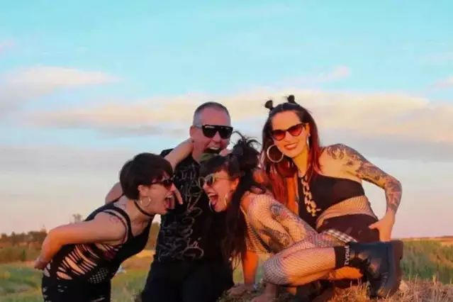 El punk envairà Rosselló amb el festival Ensorrada
