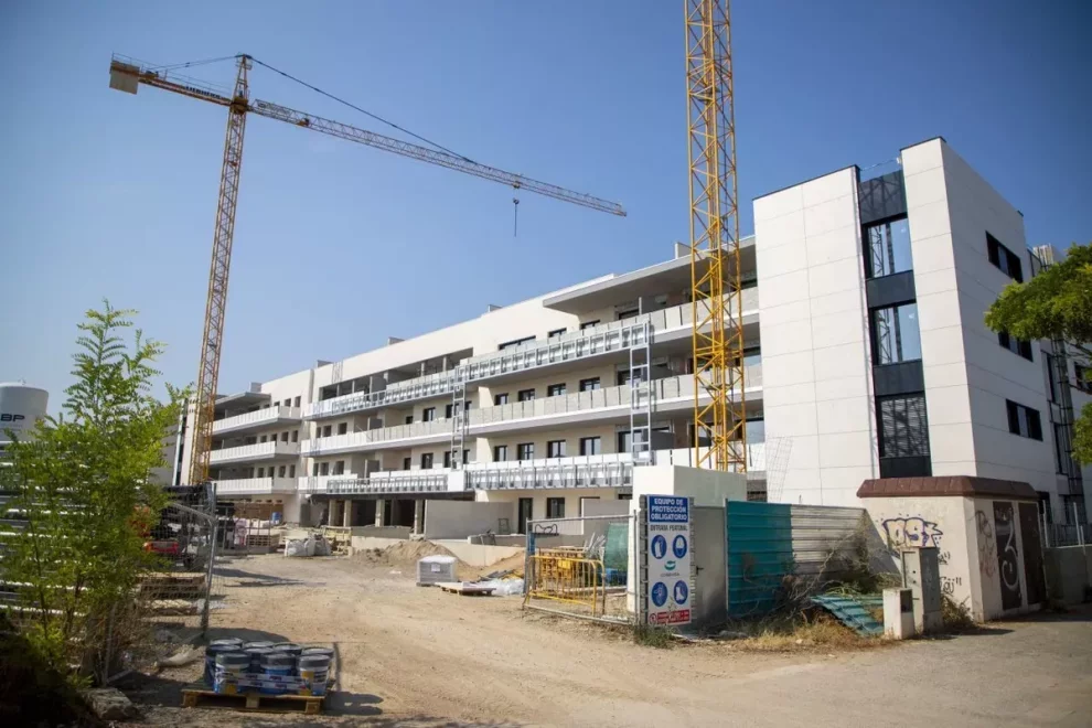 Els ajuts a joves catalans per comprar pisos es podran utilitzar per a reformes: permetran cobrir els costos de rehabilitació amb fins a 50.000 euros