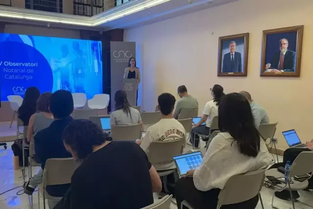 Els notaris detecten que es fan més donacions en vida a Lleida