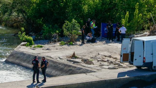 Indaguen sobre els dos morts a l’aigua