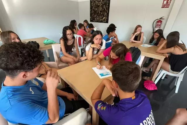 Joves d’Aitona ideen millores per al poble