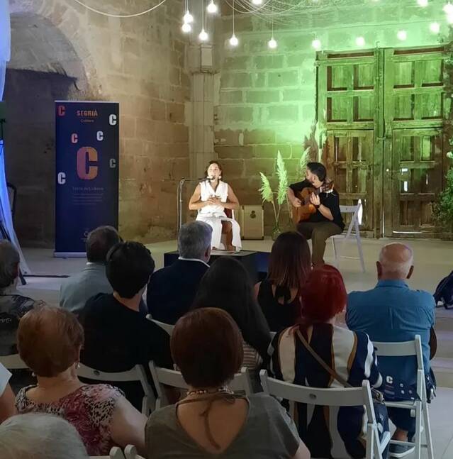 Júlia Cruz captiva més de 150 persones a Vilanova de la Barca