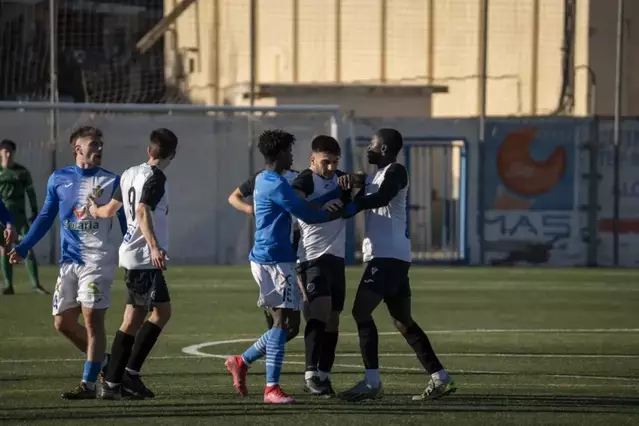 L’Alcarràs deixa escapar dos punts en el 94