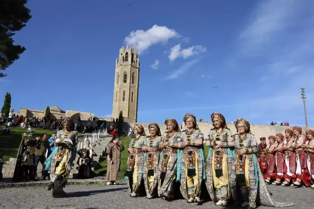 L’amor guanya a la Festa de Moros i Cristians de Lleida