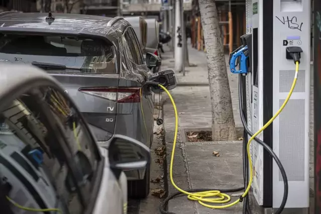L’any arranca amb un augment del 8,4% de les vendes de turismes a Lleida