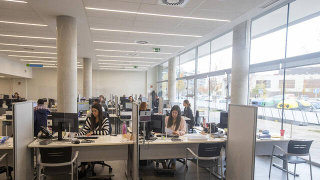 L’atur cau en 460 persones a Lleida en el millor mes des del 2008