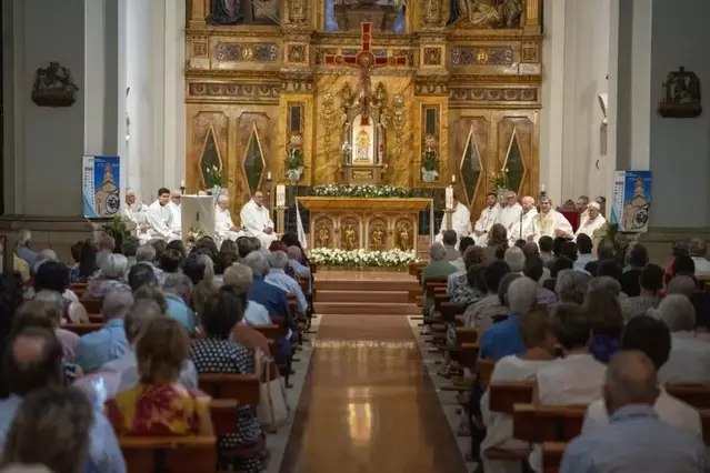 Llardecans commemora els 250 anys de la seua església