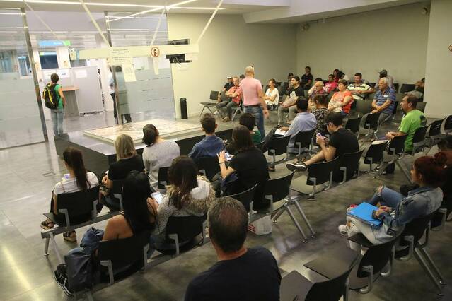 Lleida destrueix 965 llocs de treball, tot i que l’atur baixa en 137 persones