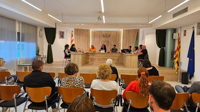 L’oposició de Soses aparca el pavelló