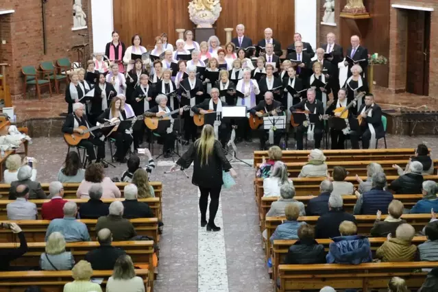 Mequinensa i Alpicat uneixen les seues veus en un concert coral conjunt