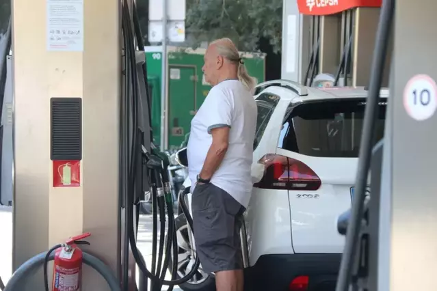 Omplir el dipòsit costa a Lleida 10 euros més que a finals de juny
