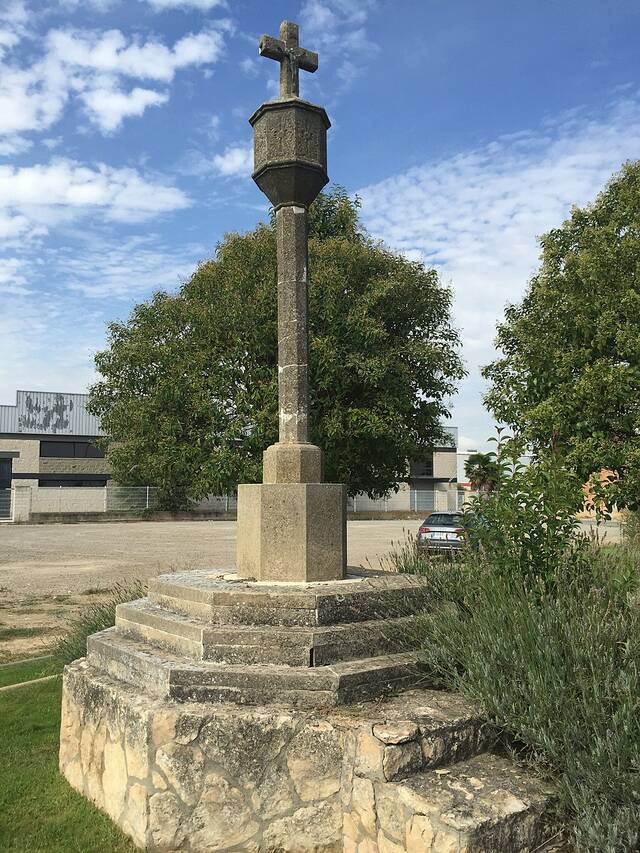 On para la Creu de Terme d’Almacelles?