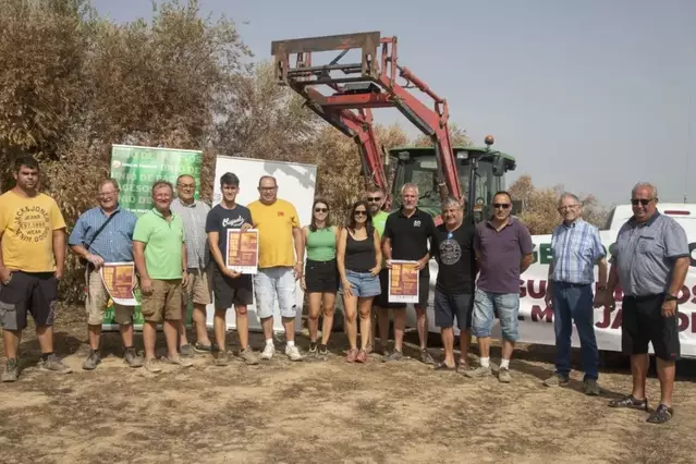 Pagesos tallaran carreteres per reivindicar solucions per a zepes, danys de fauna i foc