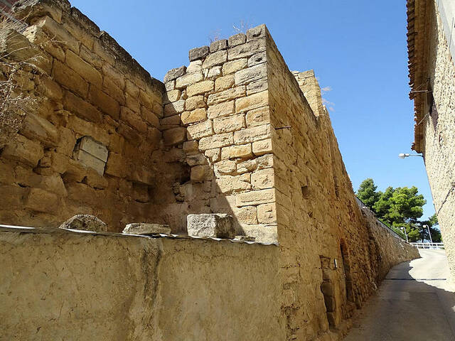 Projecte per consolidar la muralla de Maials