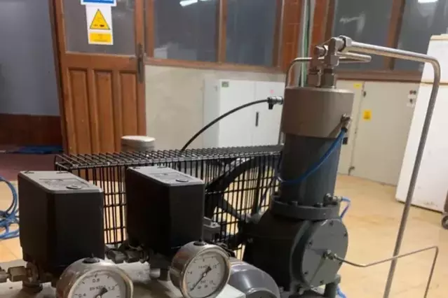 Reintrodueixen al vi les aromes del CO₂ alliberat en la fermentació