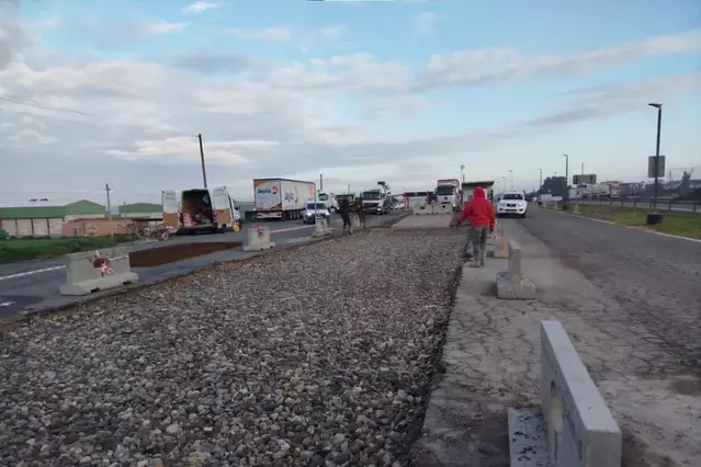 Reparacions a la bàscula d'Alcarràs per garantir el trànsit de camions