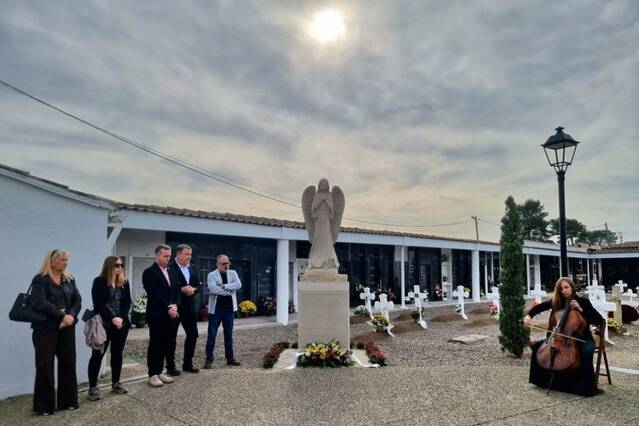 Rosselló amplia el cementiri i segueixen les visites a Lleida
