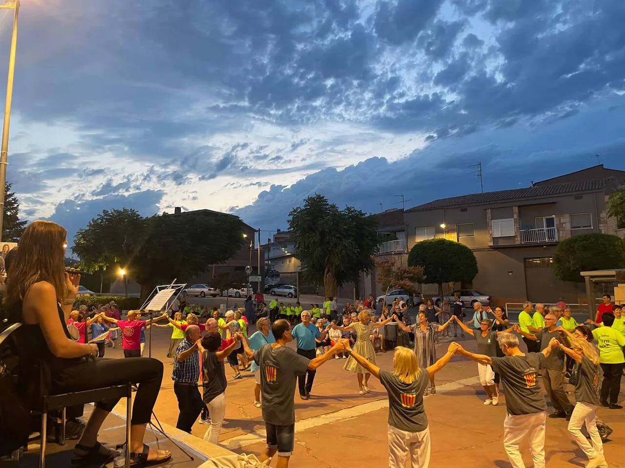 Sardanes a Corbins amb la Cobla Tàrrega