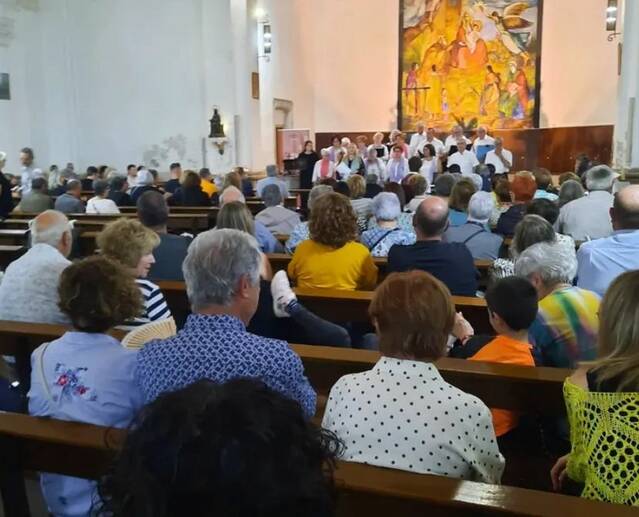 Segrià Corals omple l'església de Seròs amb més de cent assistents