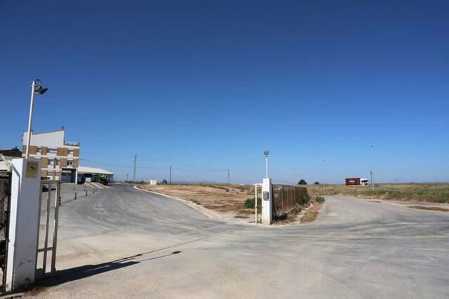 Soses estrena el parc solar més gran de Lleida per a vehicles elèctrics