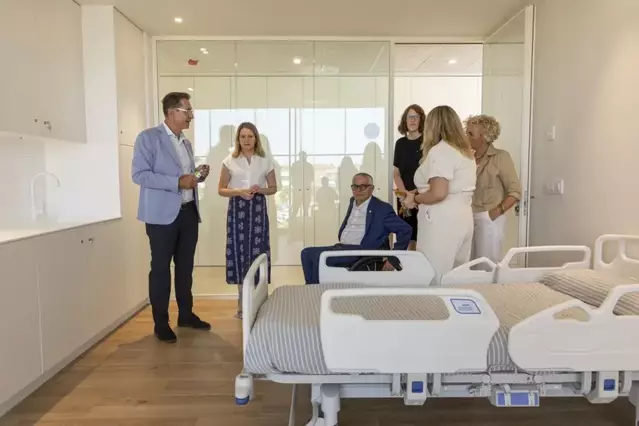 Torrefarrera inaugura el centre per a persones amb trastorns, amb 24 places
