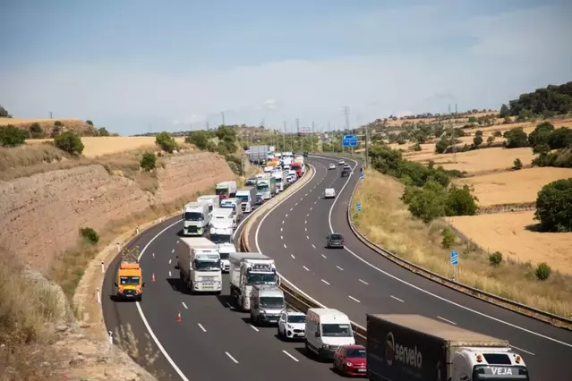 Tres ferits en un accident a Sarroca