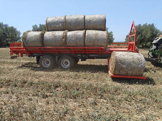 Autocargador de pacas redondas
