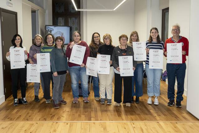 El segon Seminari de Cal·ligrafia de l’IEI creix sense perdre l’essència de petit format