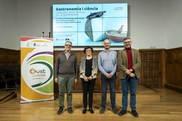 La doctora Olga Martín Belloso parla dels mètodes de conservació dels aliments al cicle Gastronomia i ciència a l’IEI