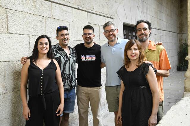 L’humor de La Conya Comèdia posa el punt final a la Festa Major de l’IEI