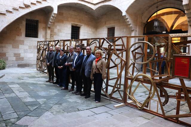 L’IEI continua amb la programació de Sant Jordi amb la inauguració de la instal·lació artística de Xesco Mercé i l’espectacle ‘més Tuc de Neu’